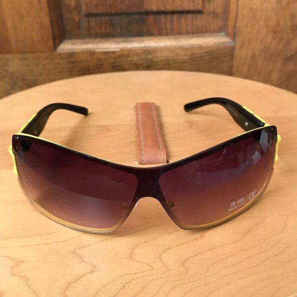 FINAL PRICE - Yellow Wrap-Around Full Frame Sunglasses #11 - Picture 1 of 10